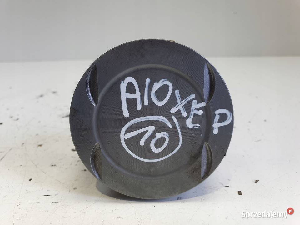 Opel Corsa D lift 10 12V TŁOK KORBOWÓD A10XEP Rudka