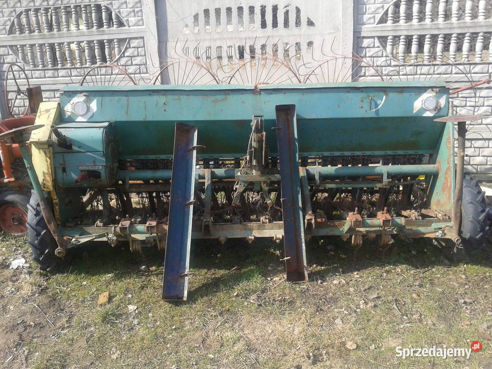 przewracarka taśmowa zawieszana świętokrzyskie