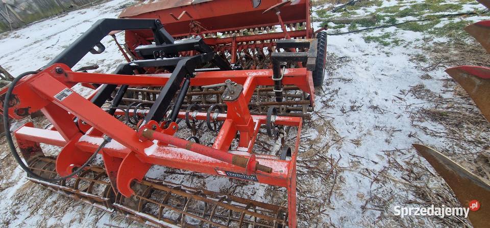 Agregat uprawowo siewny nieuszkodzony Maszyny uprawowe mazowieckie Stara Błotnica