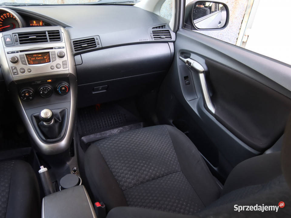 Toyota Verso 16 Valvematic radio