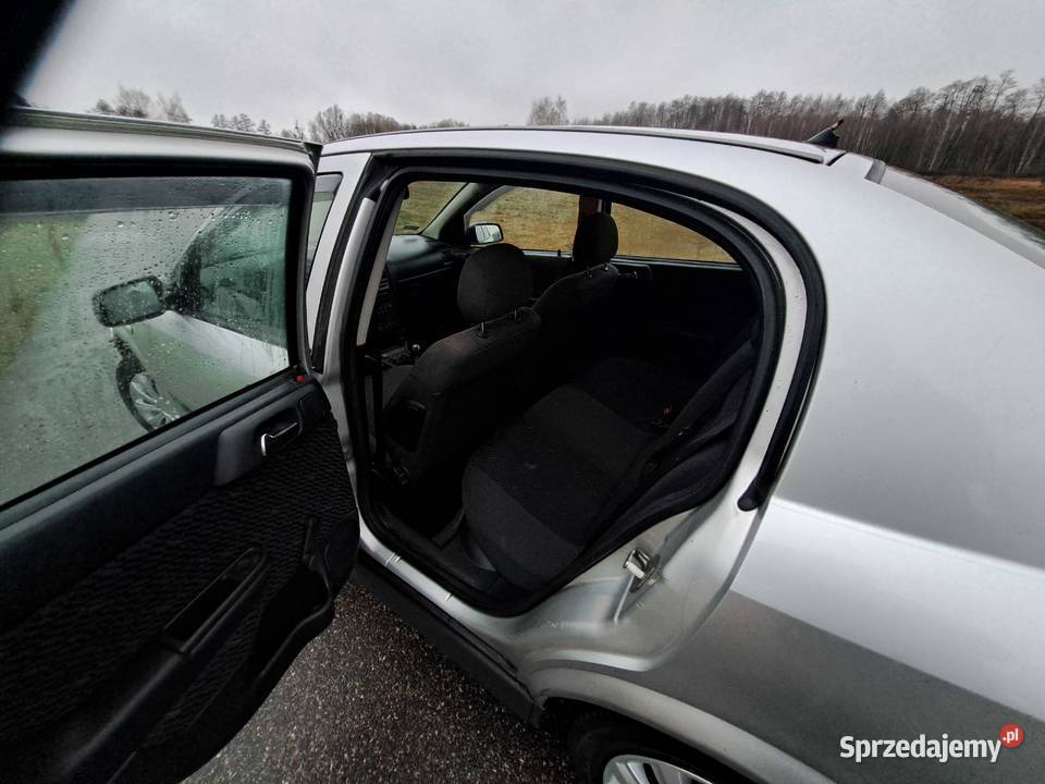 Sprzedam ładnego Opla Astre 2 14 8v 2002r Żyrardów sprzedam