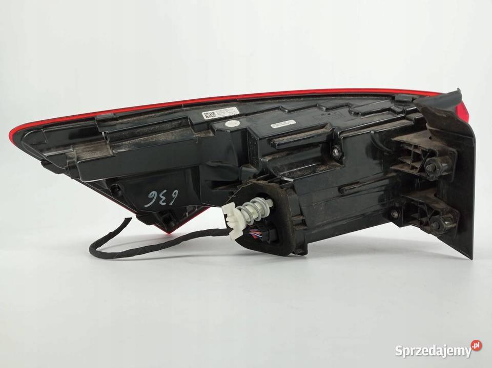 LAMPA TYŁ PRAWA EUROPA 565945208B Skoda Kodiaq I sprzedam