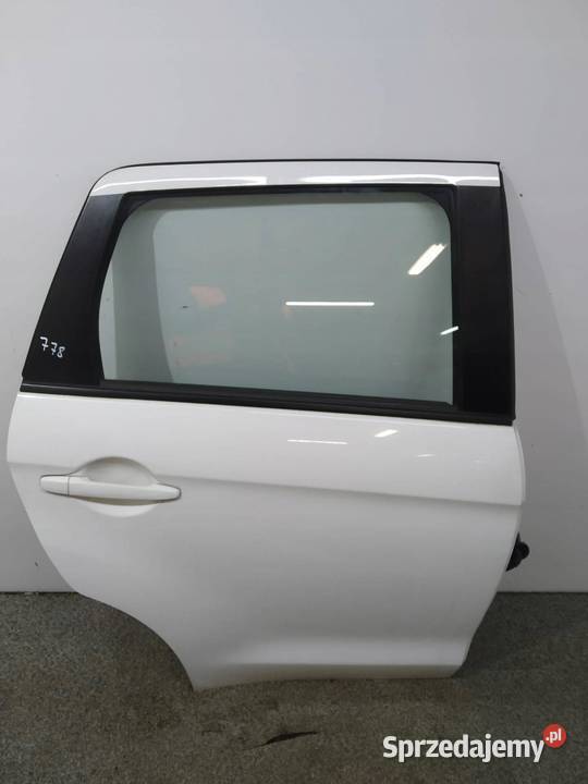 DRZWI PRAWE TYŁ W37 Mitsubishi ASX I 2010