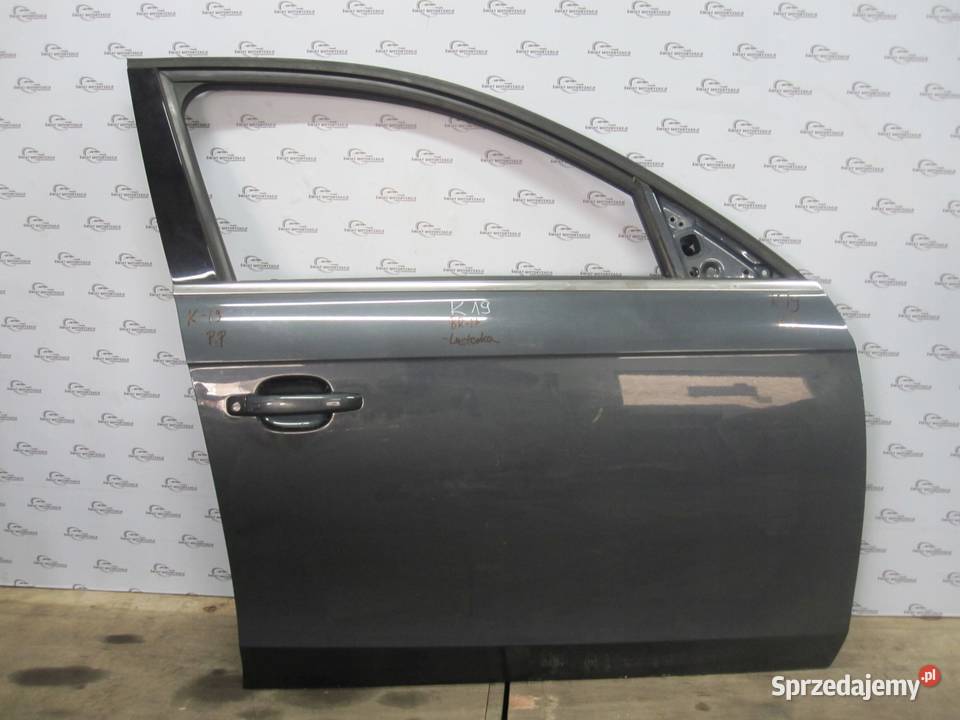 AUDI A4 B8 SLINE 09r drzwi prawe przód 70 Kielce