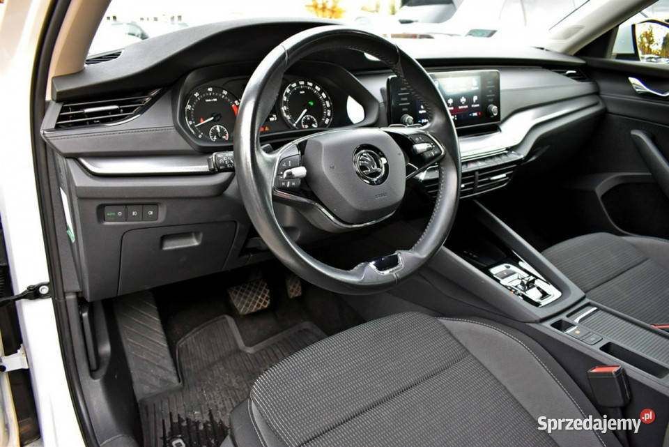 koda Octavia Bezwypadkowy Salon Polska Serwis tempomat Łódź