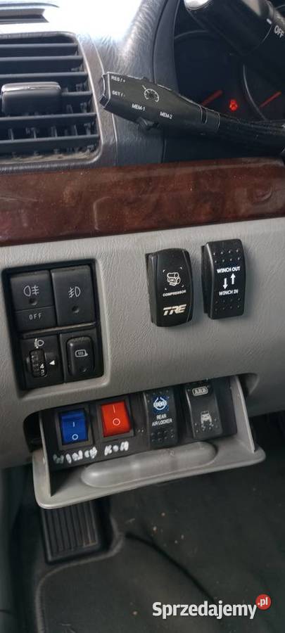 Suzuki Grand Vitara XL7 wyciągarkablokady loft 6 napęd 4x4 Bulowice