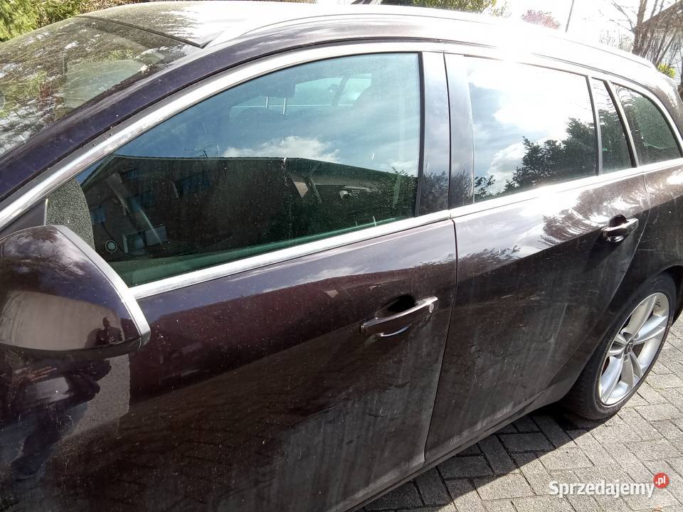 Sprzedam Insignia z uszkodzonym silnikiem Legnica