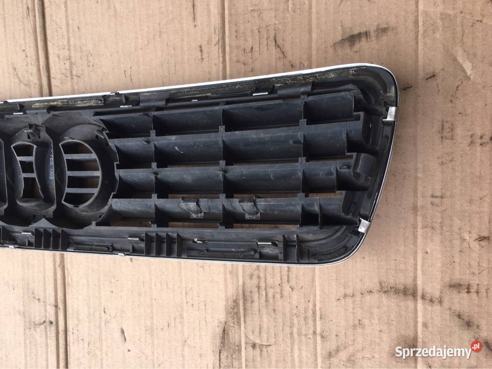 Grill atrapa audi a4 b5 Lift quattro 8D0853651R Chojnice sprzedam