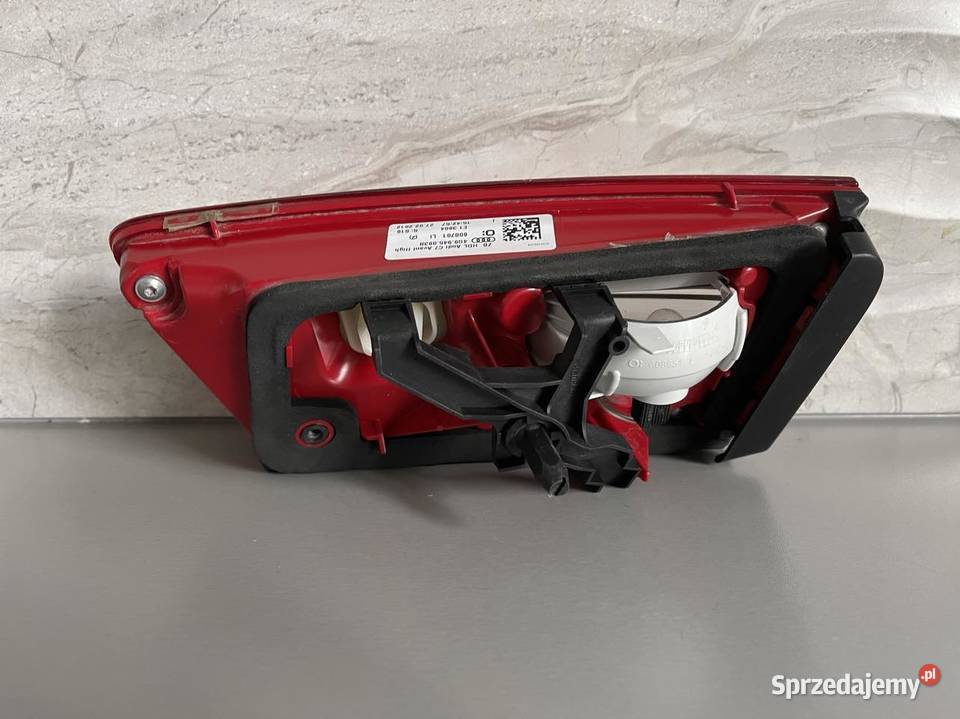 AUDI A6 C7 KOMBI LEWA LAMPA W KLAPE LED wielkopolskie Ostroróg sprzedam