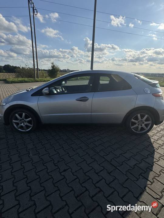 Honda Civic VIII UFO 14 2006 kujawsko-pomorskie Rypin sprzedam