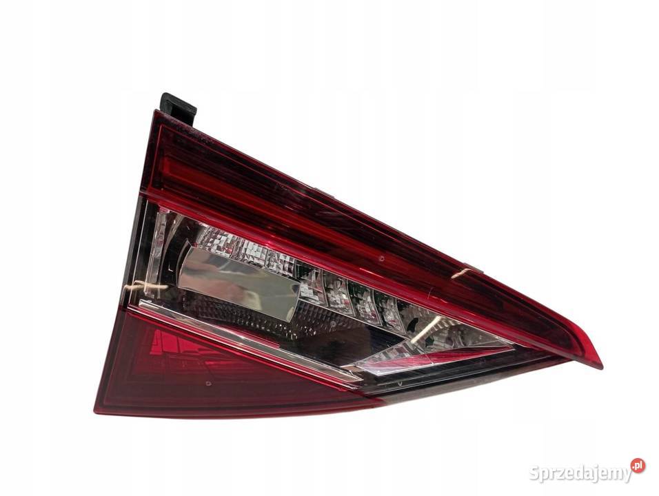LAMPA TYŁ W KLAPĘ LEWA KOMBI Skoda Superb III świętokrzyskie