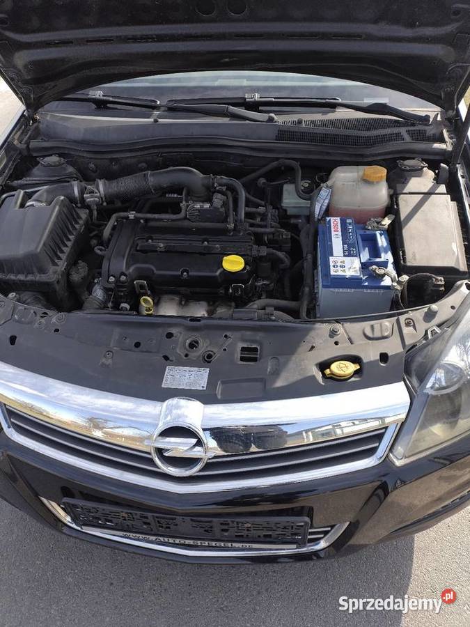 Opel Astra H 14 kombi klima czarny Kórnik