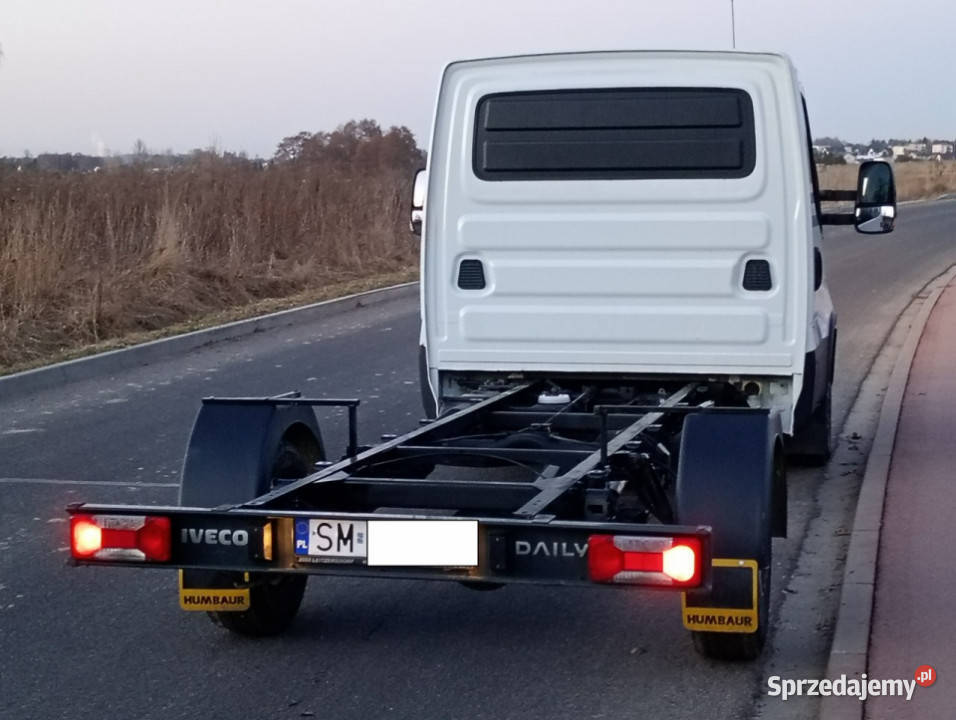 Iveco Daily 35S14 klima 3 osobowy pojedyńcze 140KM Iveco śląskie Chełm Śląski