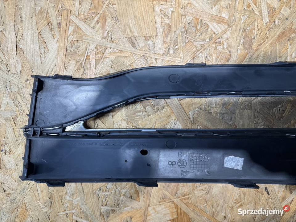 Kratka zderzaka przód prawa rh skoda superb III osobowe wielkopolskie Sieraków