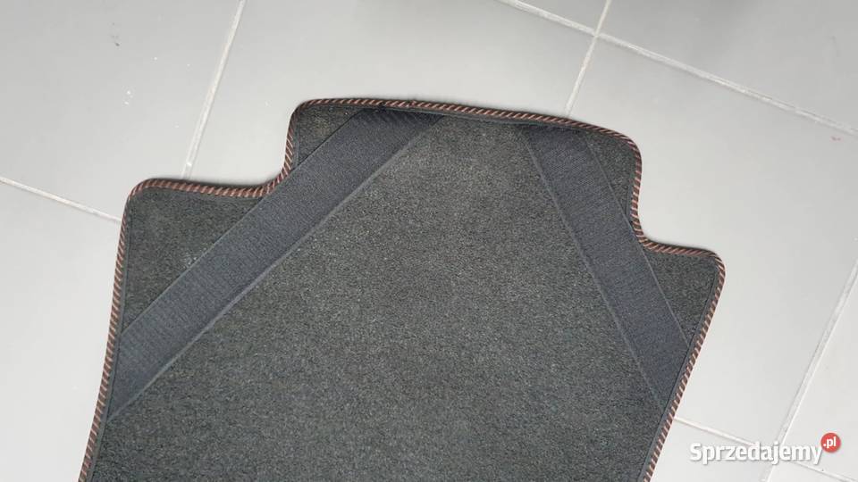 sprzedam dywaniki welurowe mercedes w169 lubelskie sprzedam