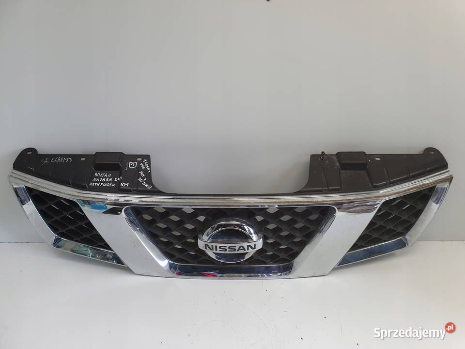 Nissan Navara III D40 Pathfinder III ATRAPA Rudka