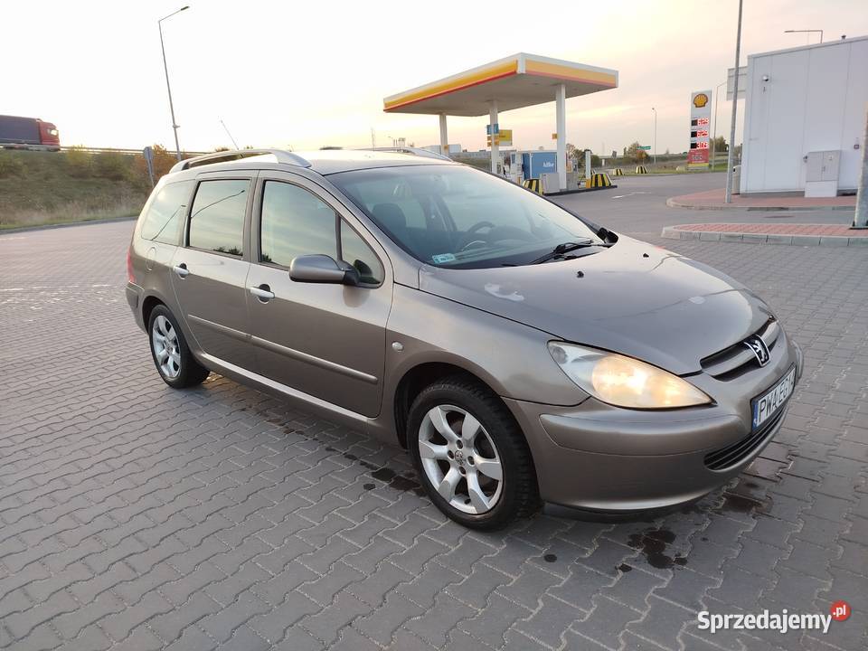 Peugeot 307SW 2.0hdi 90 km panorama, hak, 7os