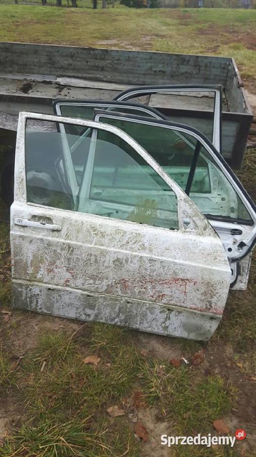Drzwi mercedes 190 4 sztuki Giżycko