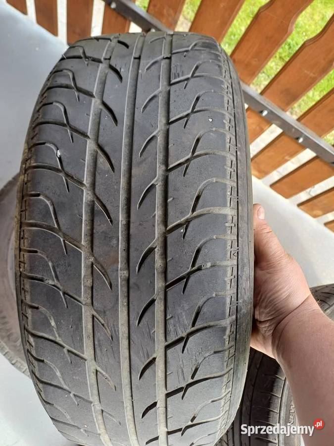 Opony letnie 16 Samochodowe podkarpackie Cieszacin Mały