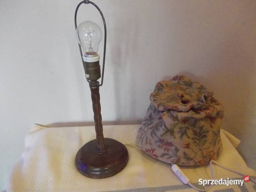 Zabytkowa lampa stojąca sprawna Lampy śląskie Bielsko-Biała