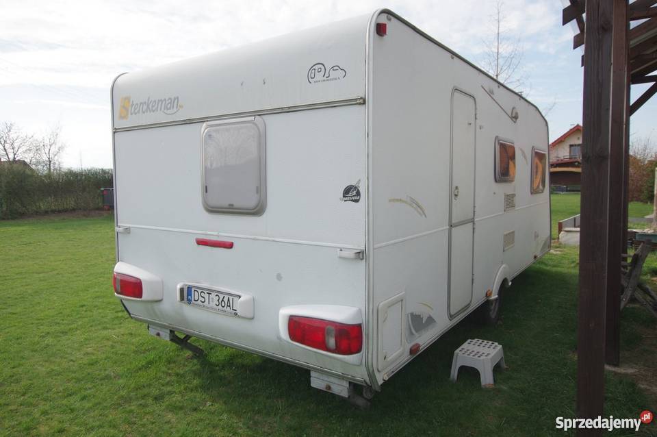 Przyczepa kempingowa 545 6 osobowa 1500 DMC