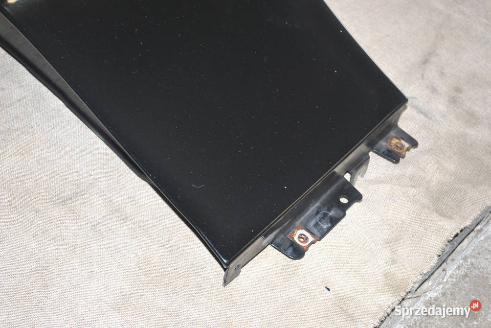 Błotnik przedni prawy BMW E60 E61 PRZEDLIFT