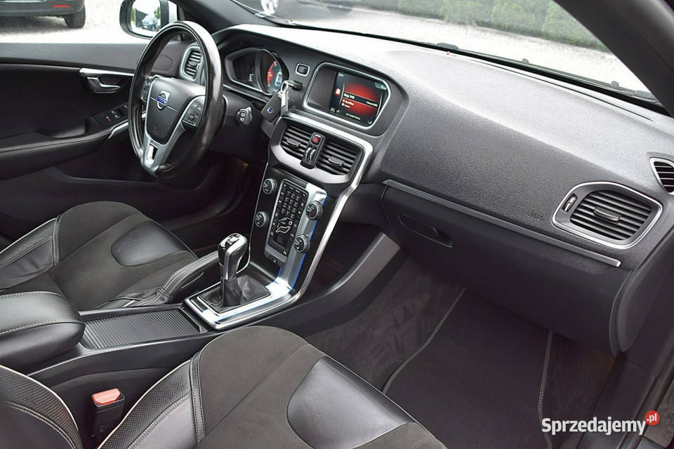 Volvo V40 20D2 120 RDesign Xenon Alcantara Led Nowe Kucice