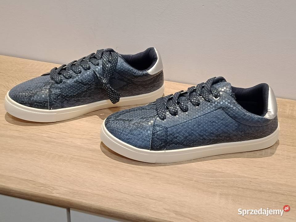 Sneakersy Łódź