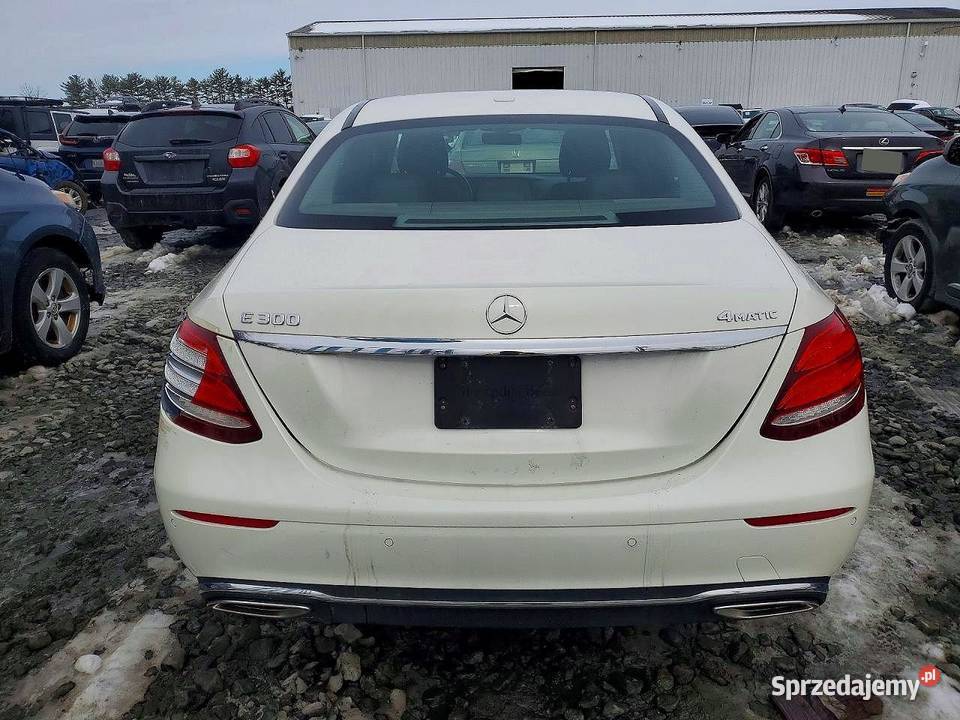 2016 MERCEDESBENZ E 300 4MATIC 4/5 Klasa E Częstochowa sprzedam
