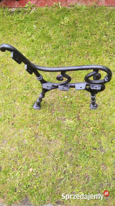 Noga nogi żeliwne Wiedeńska Architektura ogrodowa Konstancin-Jeziorna