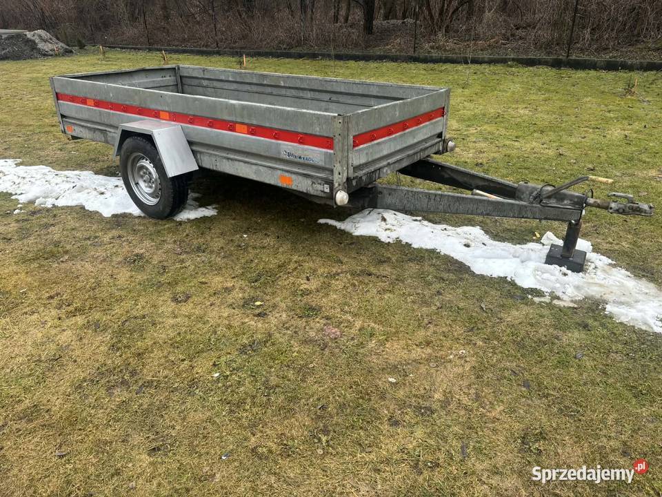 przyczepka samochodowa Niewiadów z chamulcem towarowe