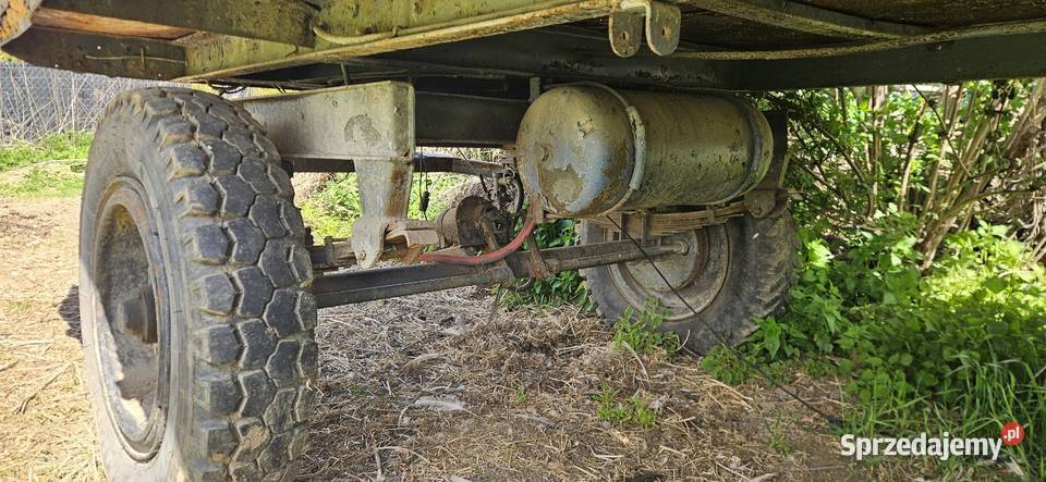 Przyczepa D46 z dokumentami zarejestrowana