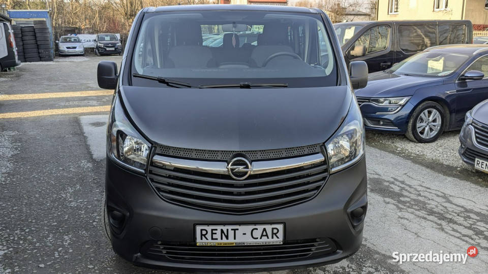 Opel Vivaro BUS 8Osób 16D125OPŁACONYBezwypadkowy Częstochowa