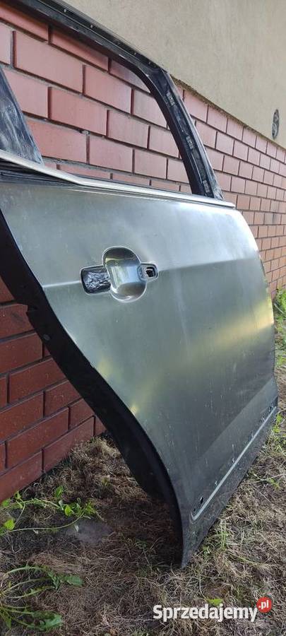 Drzwi Peugeot 5008 w wybranym kolorze wielkopolskie