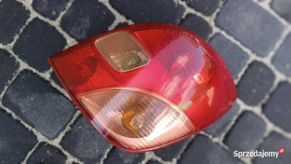 Lampa prawa tył tylna Toyota Corolla Verso I EU Radłów
