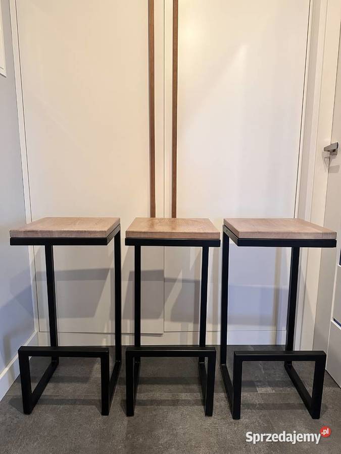 Hokery w stylu loft industrialnym Kowale