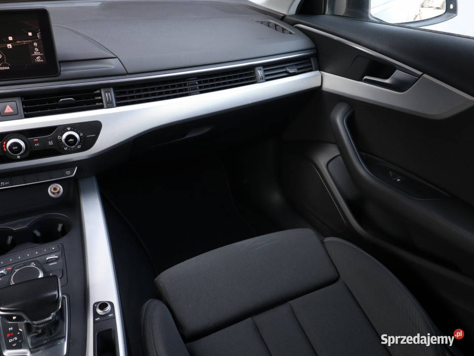 Audi A4 20 TDI czarny Bielany Wrocławskie
