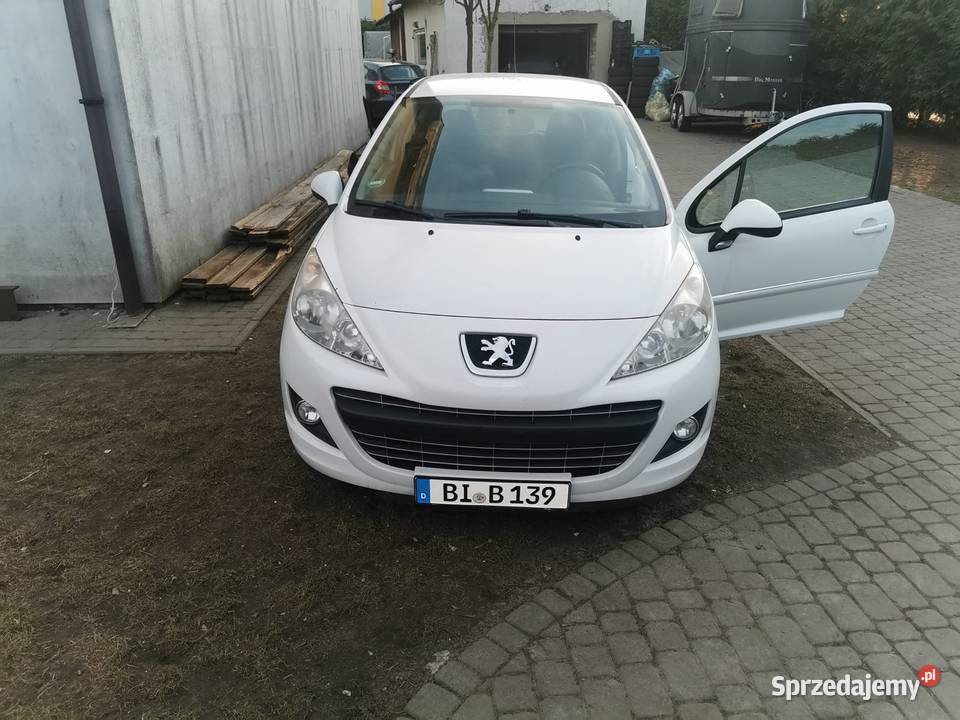 Peugeot 207 14 VTI Czernikowo
