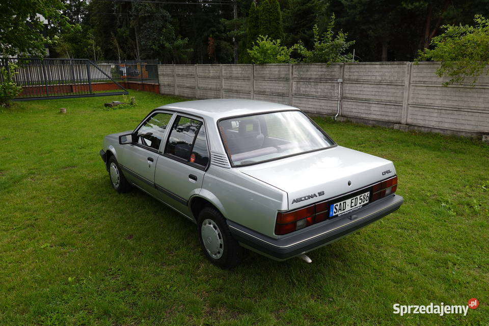 UNIKAT Opel Ascona C 1987 16 Benzyna 75 Przebieg Zgierz