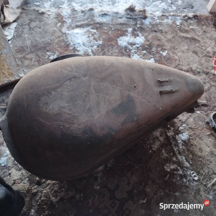 Zbiornik paliwa iż 49