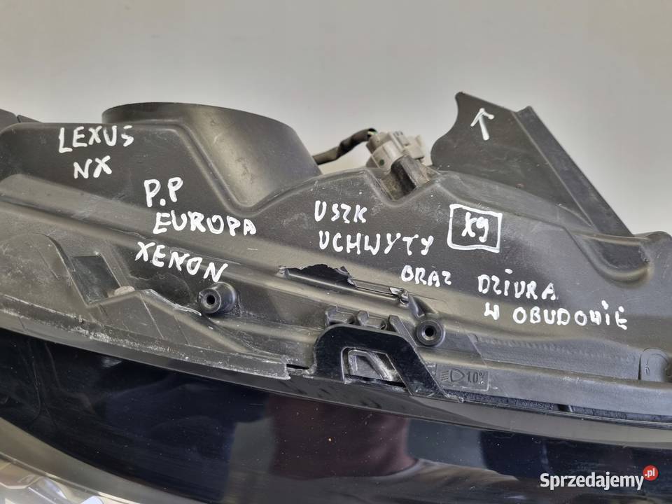 LAMPA PRAWA Lexus NX300H NX 300 NX200T 200 T lubelskie Rudka sprzedam