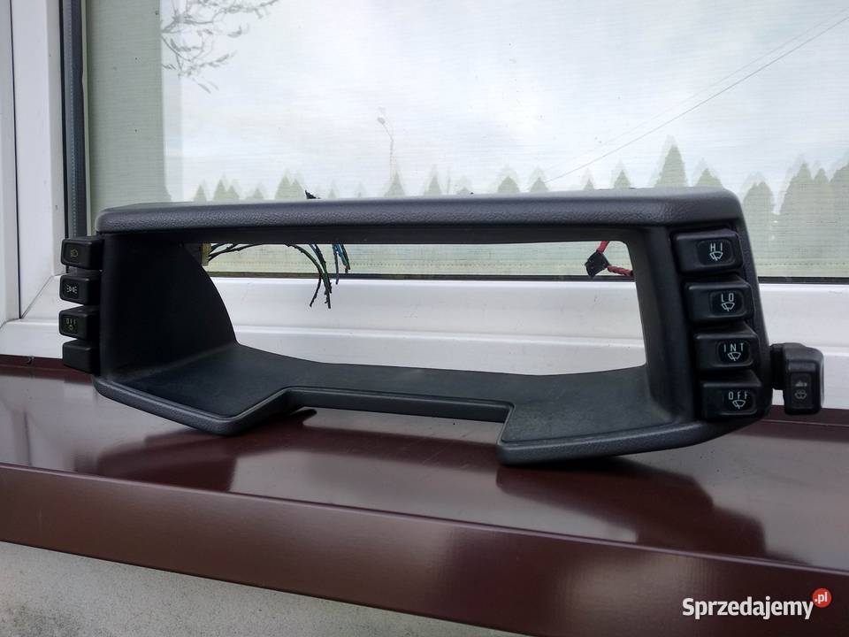 Opel Frontera A ramka osłona licznika