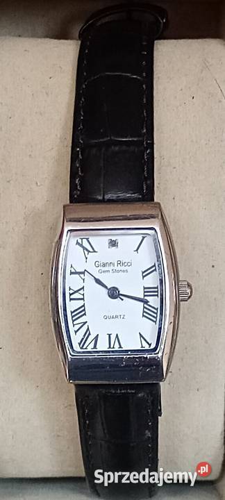 Zakupiono 9 damskich zegarków z Anglii Wagowo