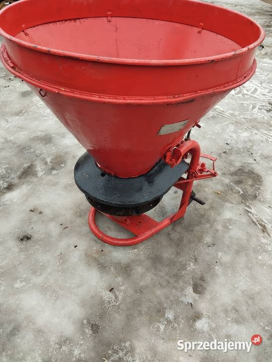 Rozsiewacz do nawozów Maszów