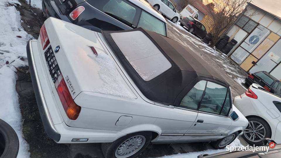 Sprzedam BMW e30 w cabrio Rok produkcji 1983 Siemidrożyce