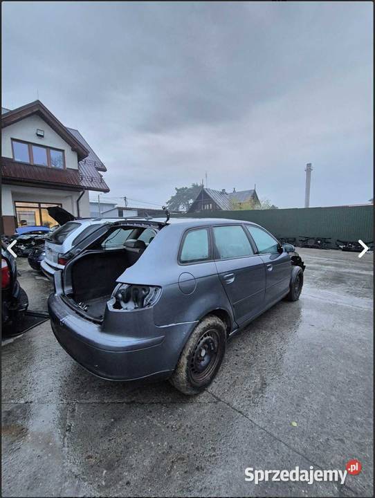 Audi A3 8P Lift 19TDI maska zderzak na części Samochody na części