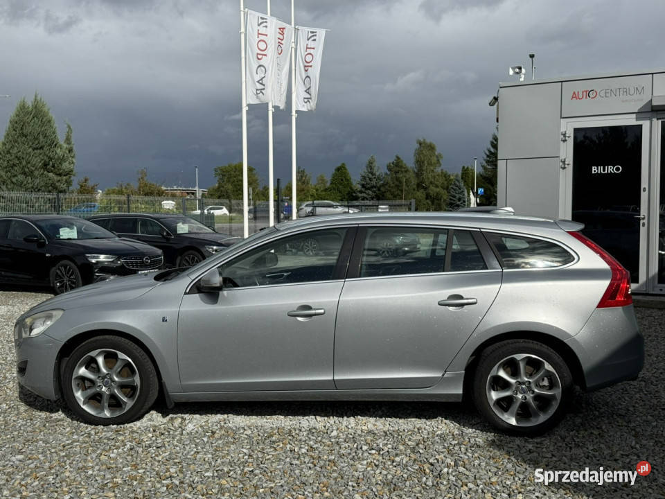 Volvo V60 16 D2 115 2012 skóry climatronic hak Wrocław
