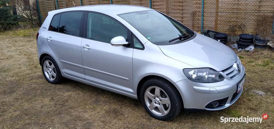 VW Golf 5 plus GOAL 16mpi 102 benzyna pierwszy Sieradz