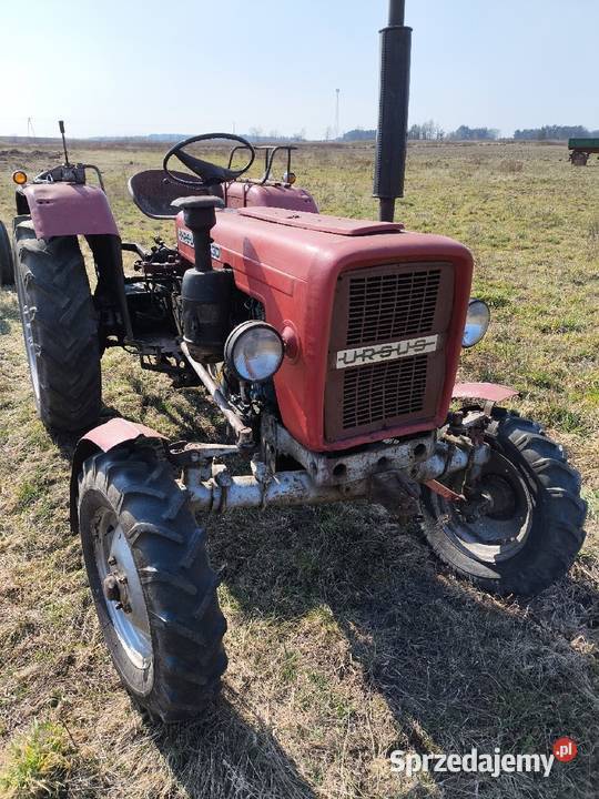 Ciągnik rolniczy ursus C330 Ursus Zawonia