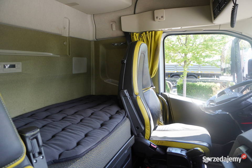 Volvo FH16 750 8x4 NOWA LAWETA 9 M Ład 26 T Oś Kraków